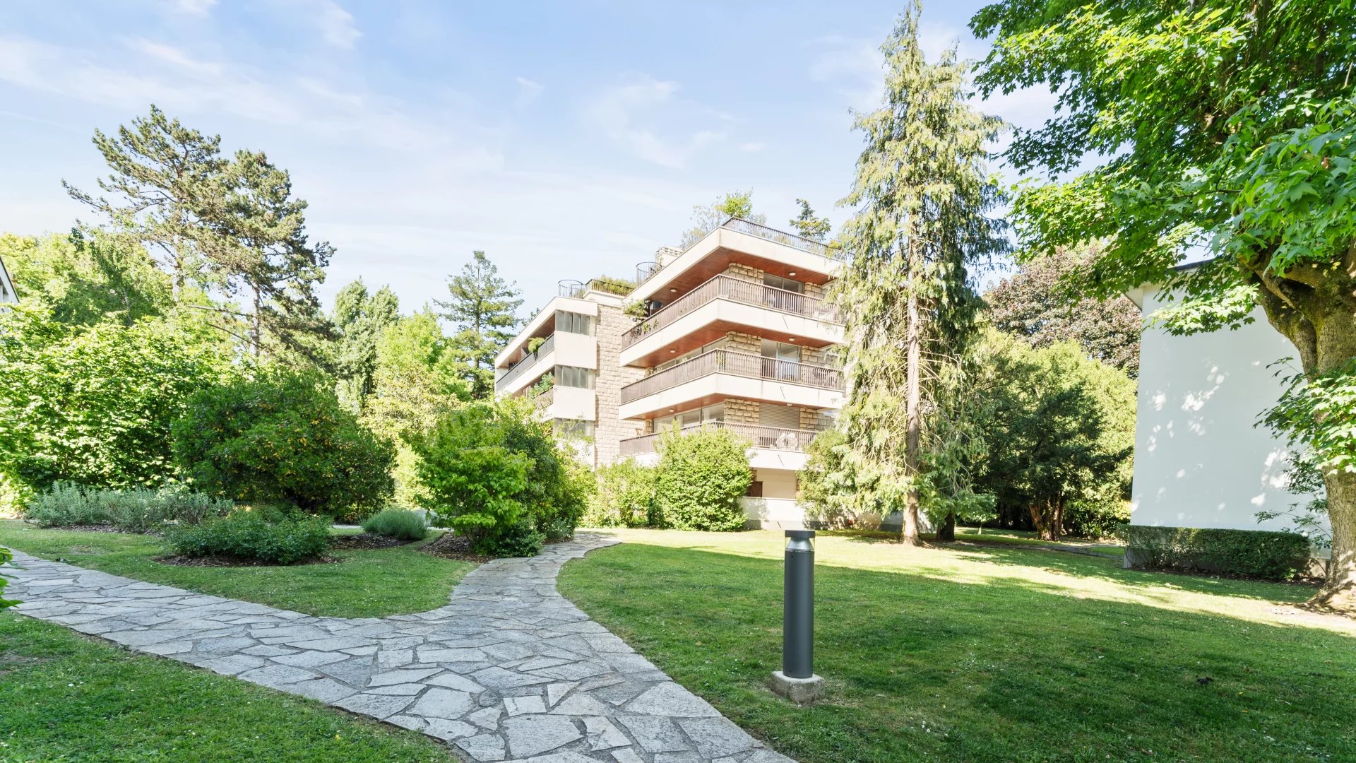 Appartement 6 pièces 142,12 m² - 14