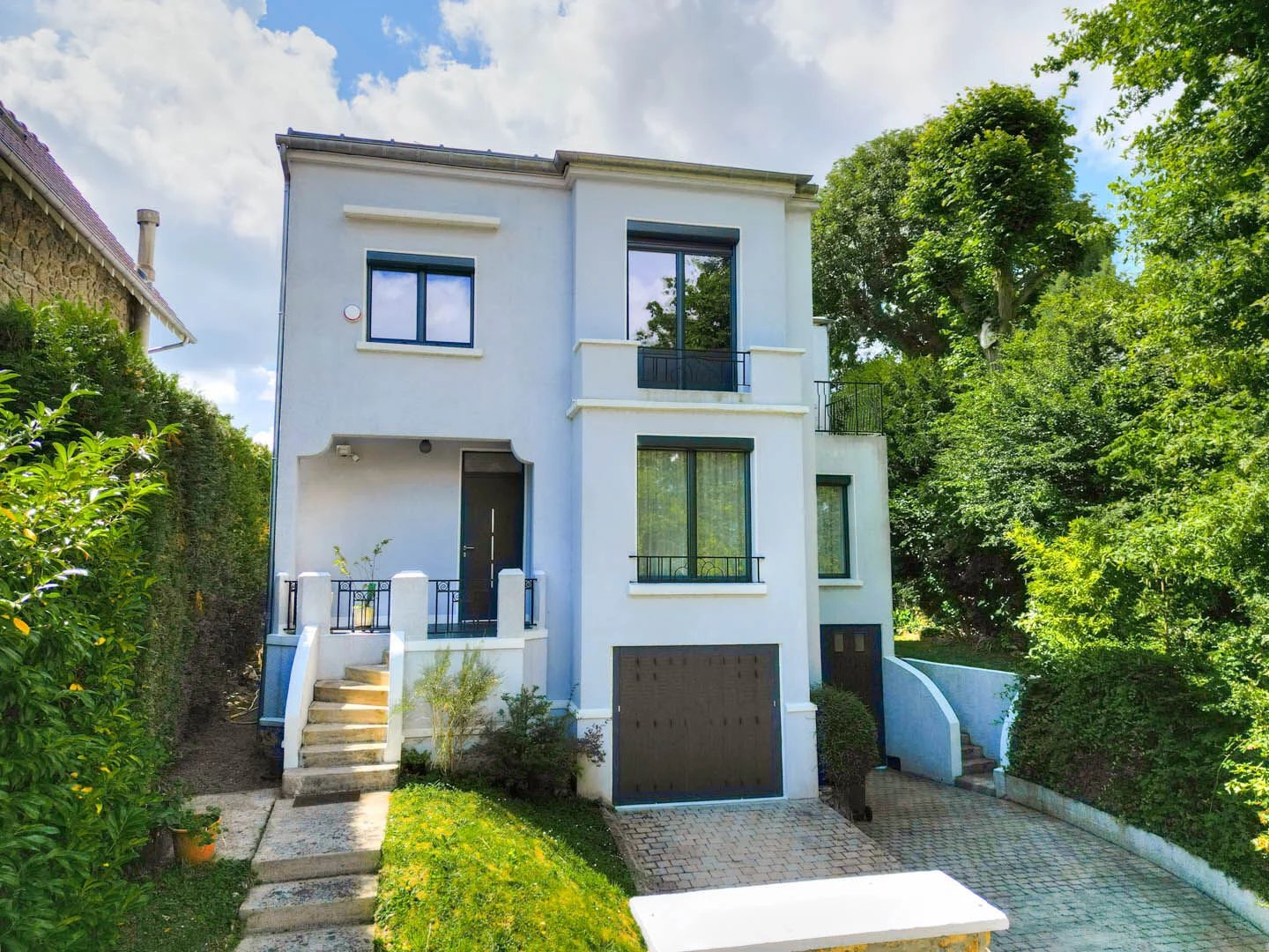 Maison 8 pièces 170 m² - 1