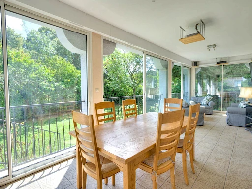 Maison 8 pièces 170 m²