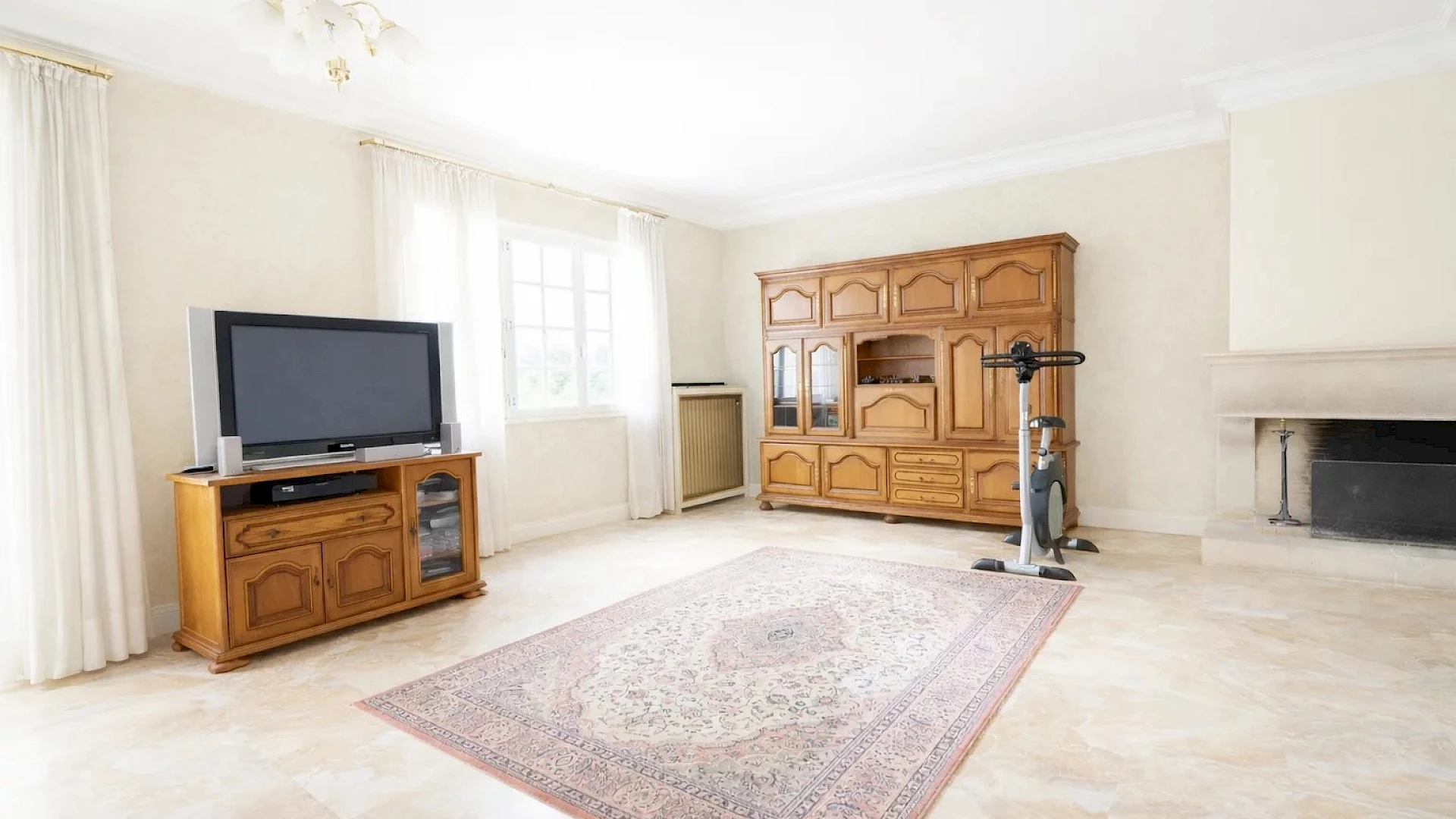 Maison 8 pièces 230 m²