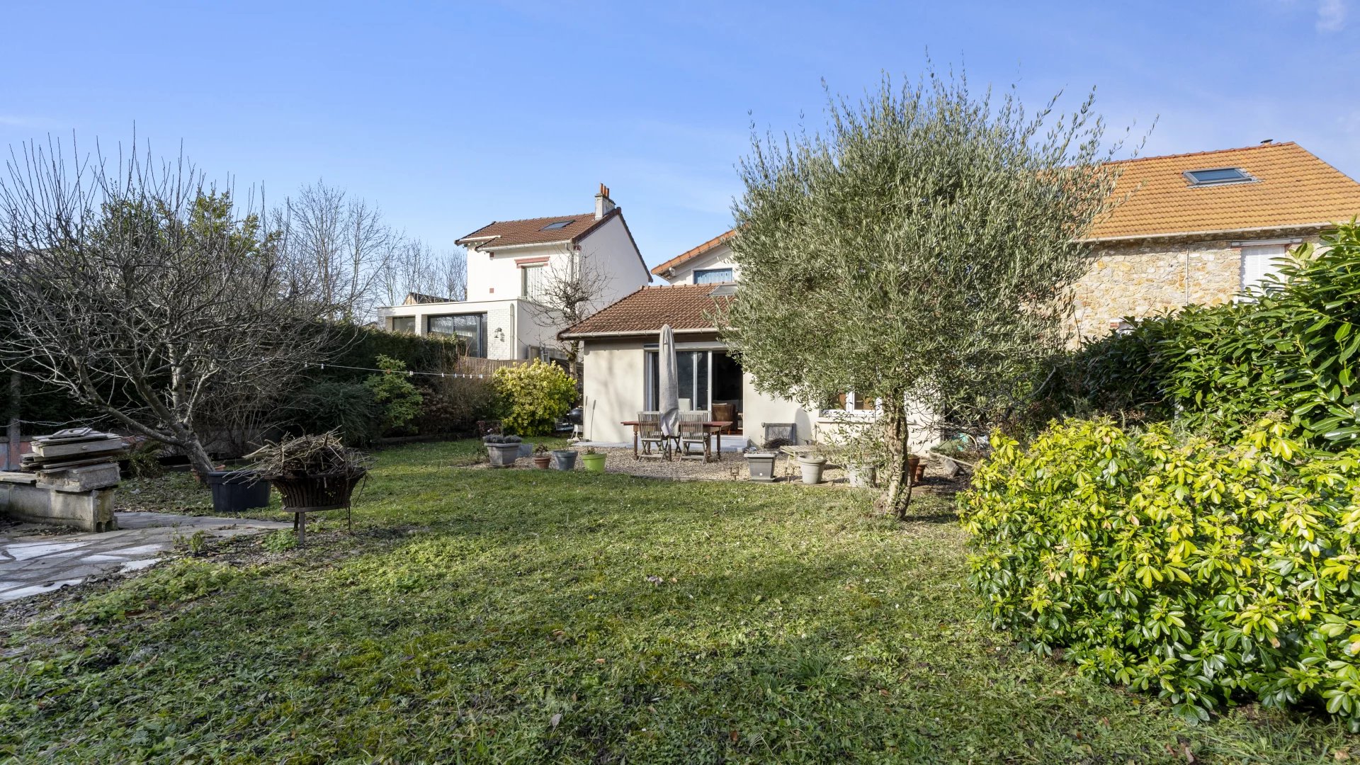 Villa 7 pièces 166 m² - 12