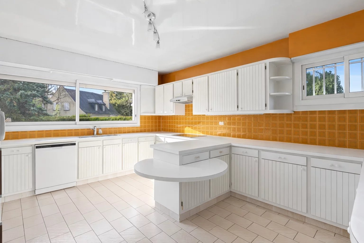 Villa 5 pièces 235 m² - 7