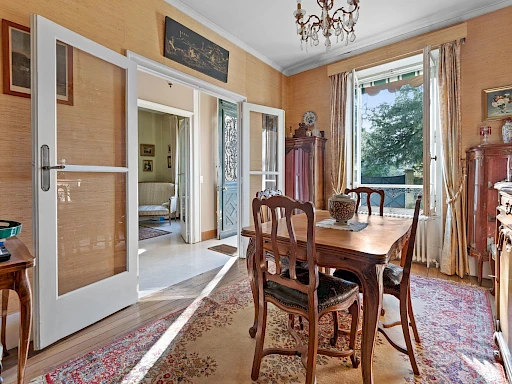 Villa 8 pièces 160 m²