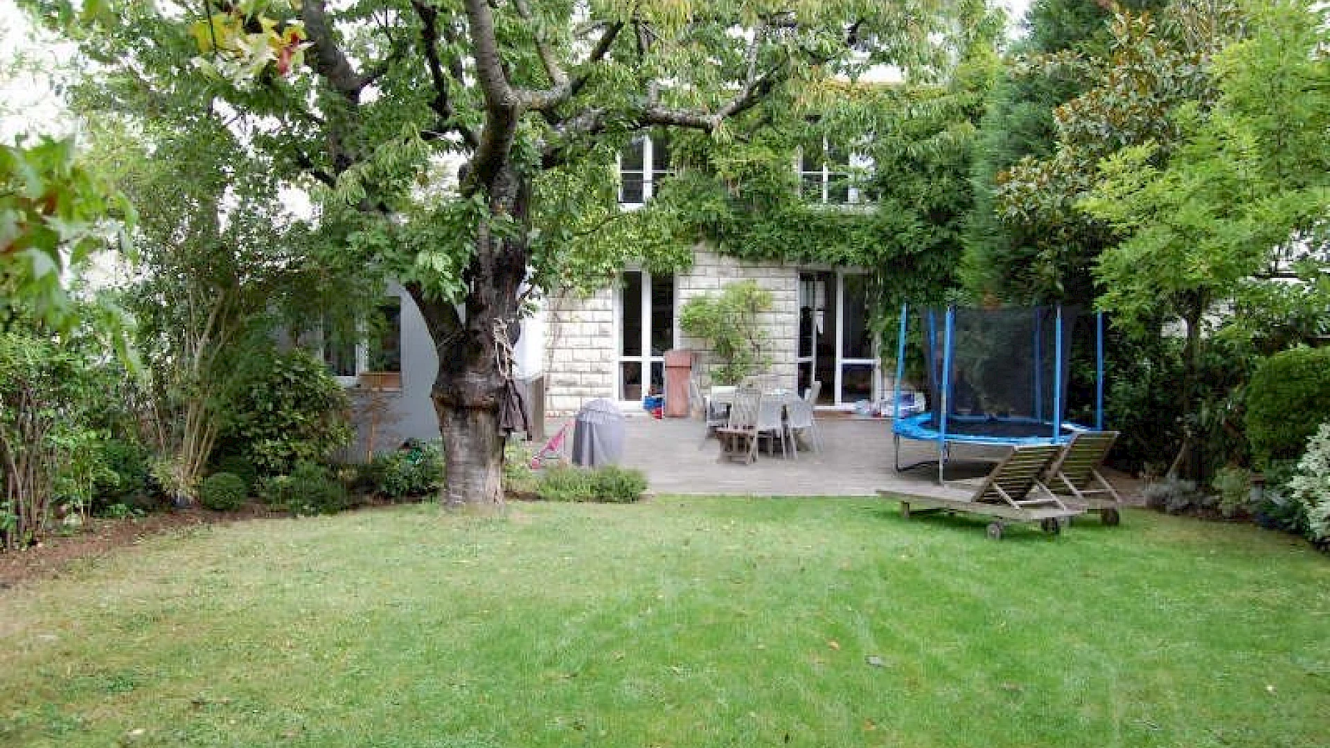 Maison 8 pièces 200 m²