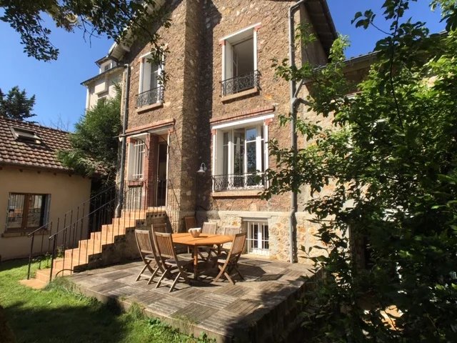 Maison 5 pièces 150 m² - 1