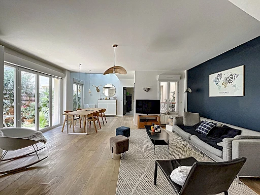 Maison 6 pièces 140 m²