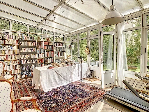 Appartement 6 pièces 145 m²