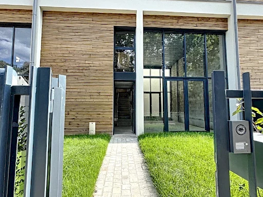 Maison 5 pièces 143 m²