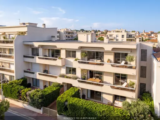 Appartement 5 pièces 91,94 m²