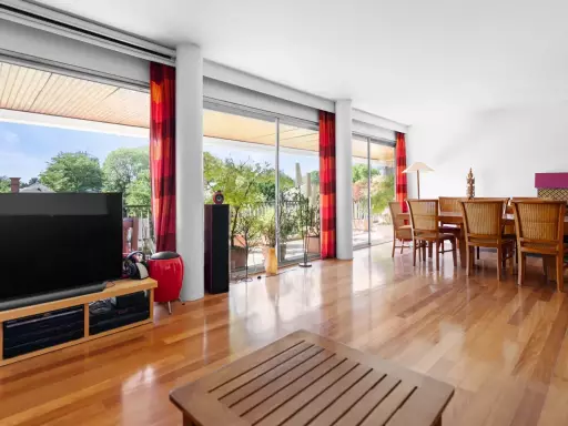 Appartement 6 pièces 142,12 m²