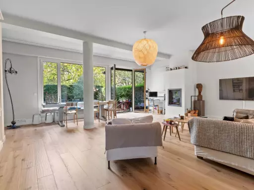 Maison 6 pièces 165 m²