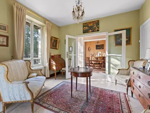Villa 8 pièces 160 m²