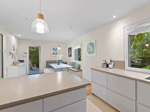 Maison 7 pièces 270 m²