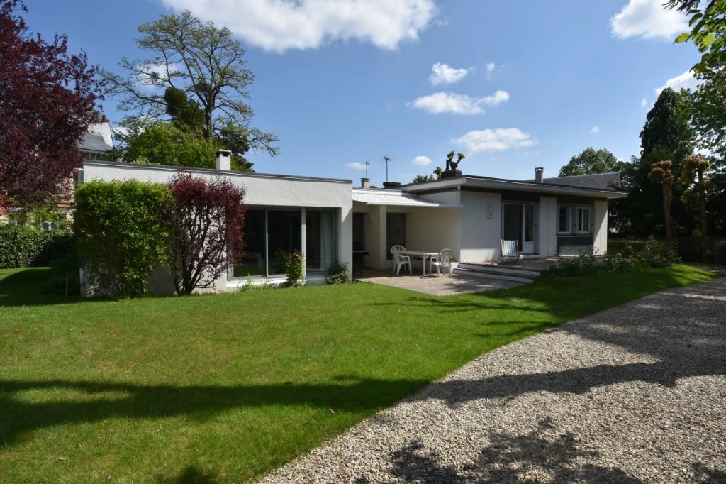 Maison 7 pièces 197 m²