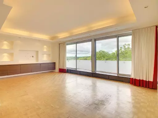Appartement 5 pièces 101 m²