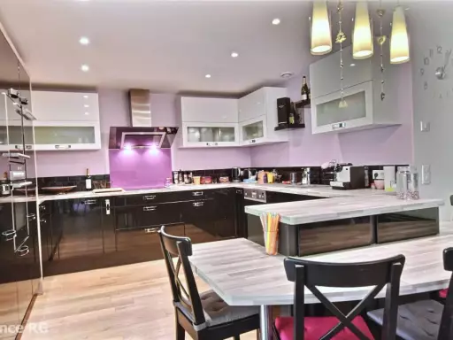 Appartement 4 pièces 106,77 m²