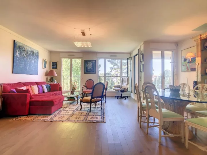 Appartement 5 pièces 106,36 m²