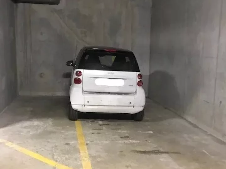 Parking 20 m²