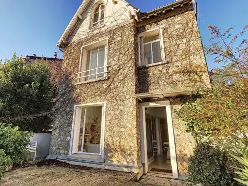 Maison 7 pièces 130 m²