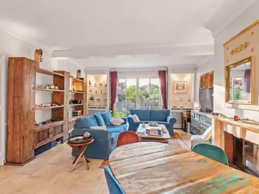 Maison 8 pièces 190 m²