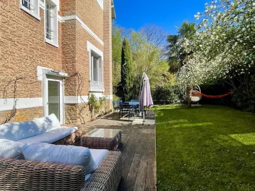 Maison 6 pièces 150 m²