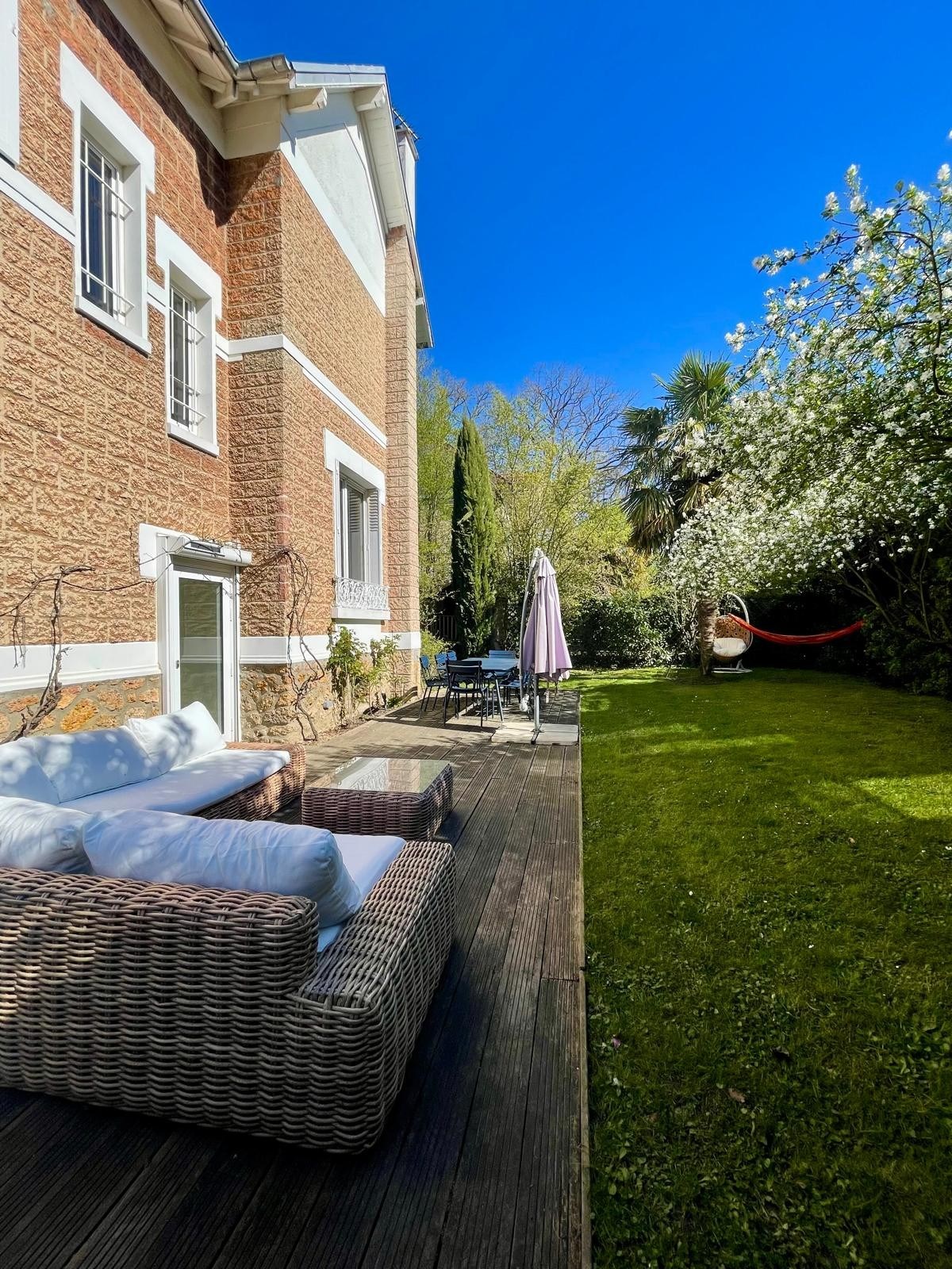 Maison 6 pièces 150 m² - 2