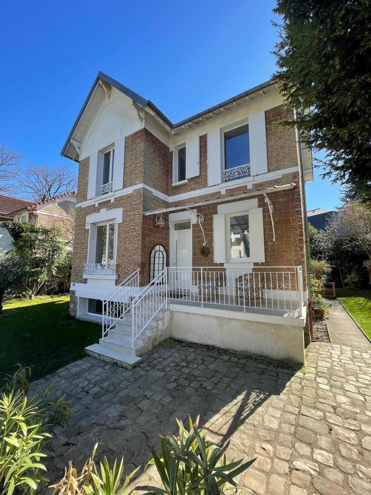 Maison 6 pièces 150 m² - 3