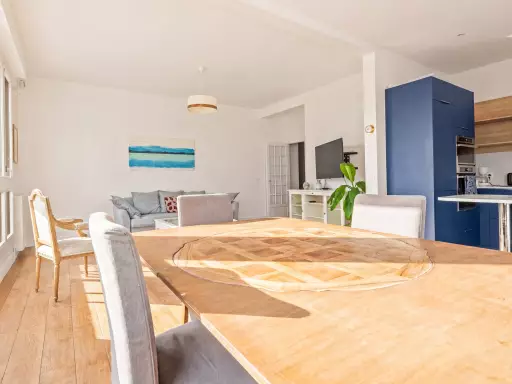 Appartement 5 pièces 111 m²