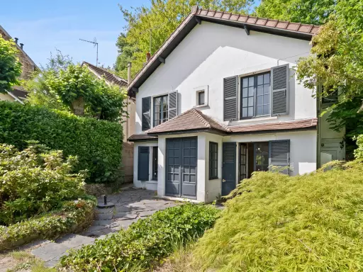 Maison 6 pièces 130 m²