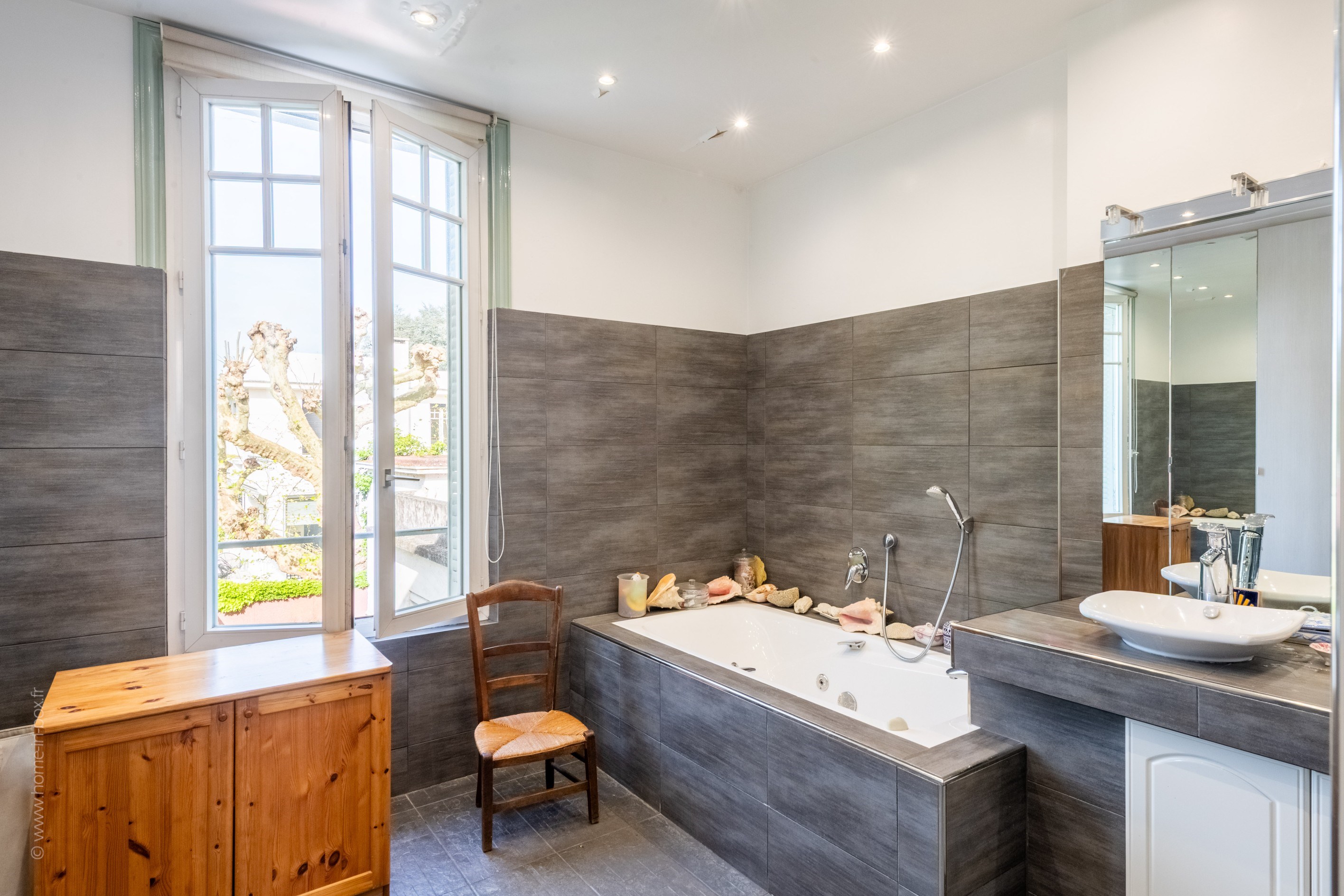 Maison 8 pièces 283 m² - 10