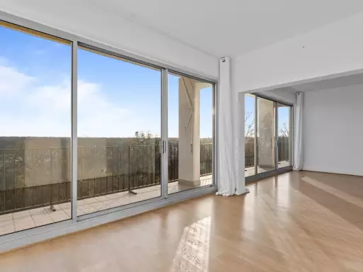 Appartement 7 pièces 147 m²