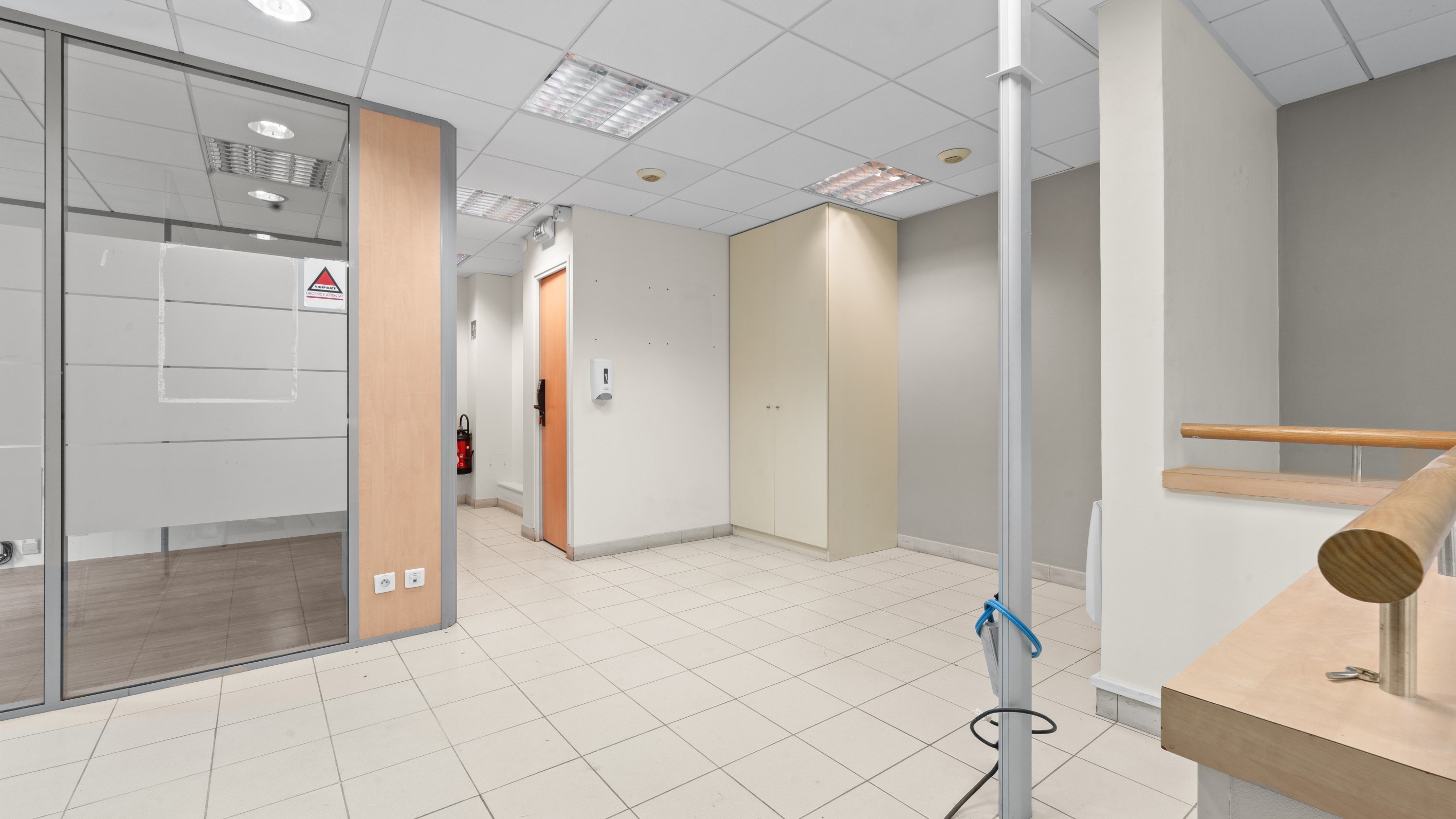 LocalCommercial 105 m²