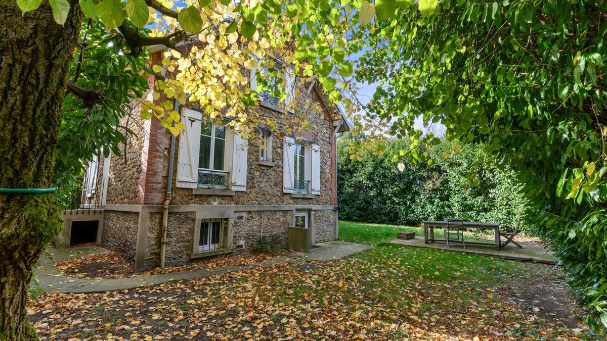 Ventes récentes et bases notariales : comment analyser les transactions à Rueil-Malmaison