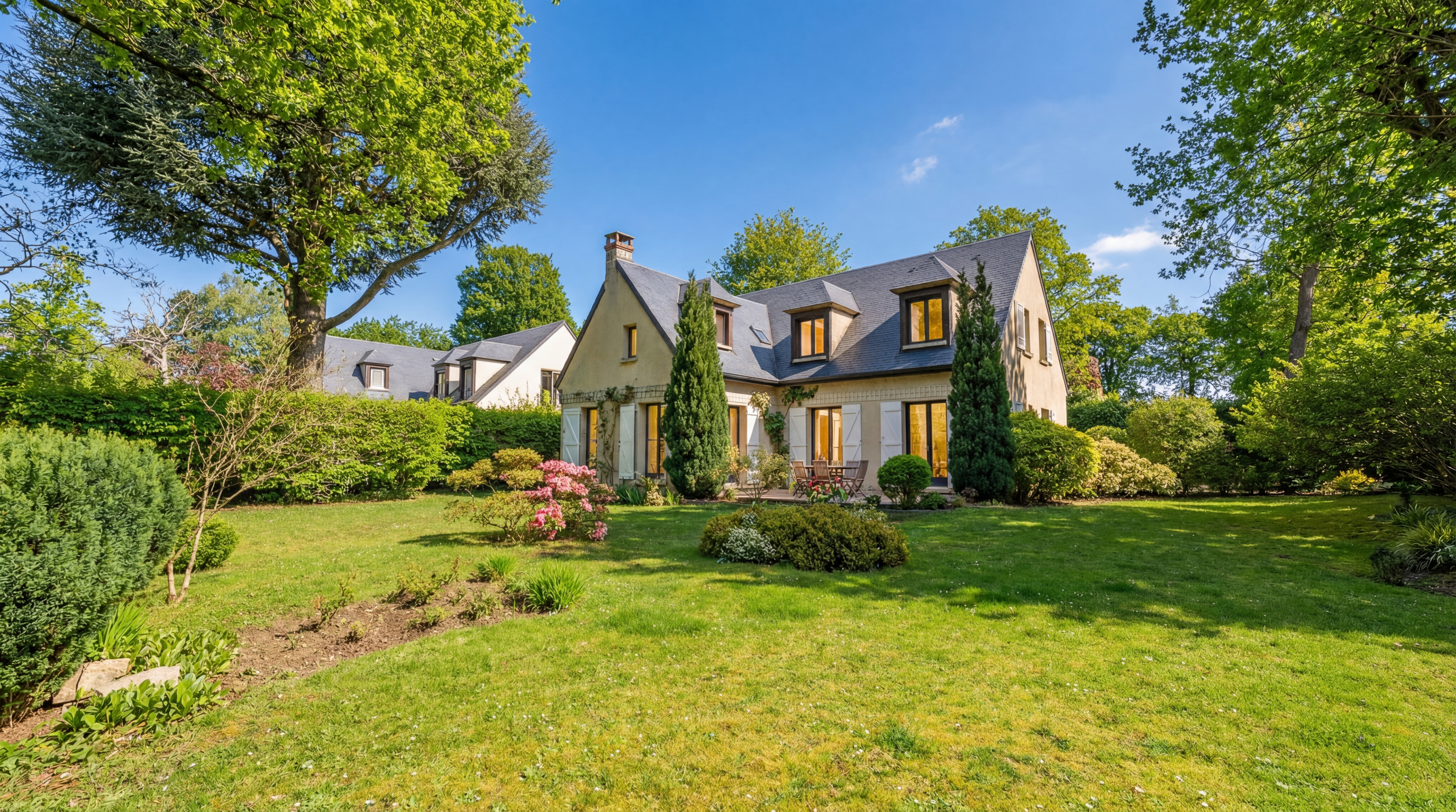Maison 8 pièces 200 m²