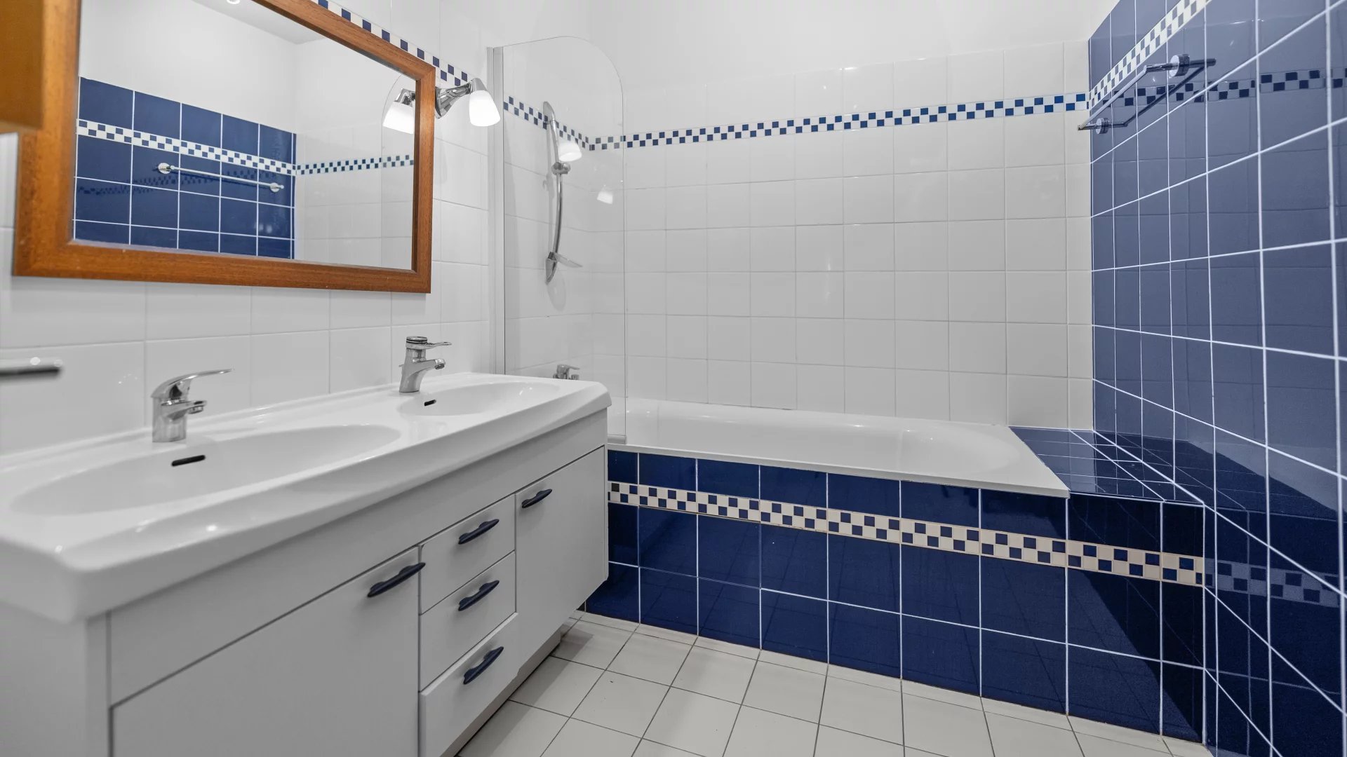 Appartement 6 pièces 142,12 m²