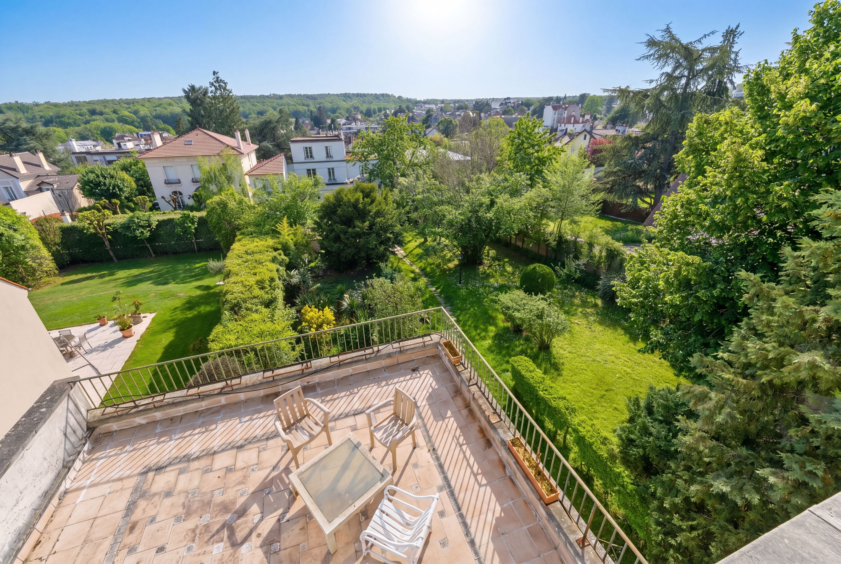 Maison 10 pièces 289 m²