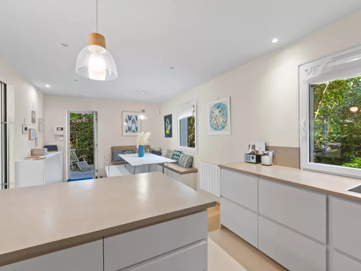 Maison 7 pièces 270 m²