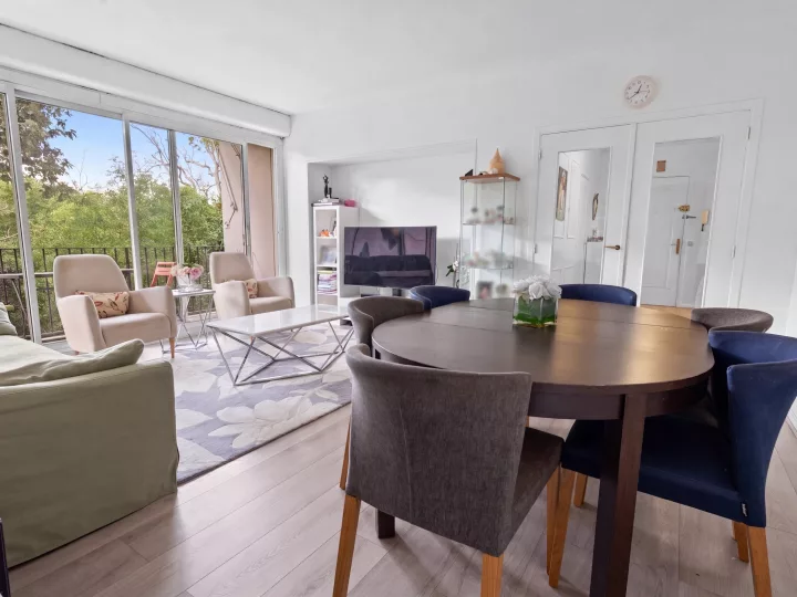 Appartement 5 pièces 110,76 m²